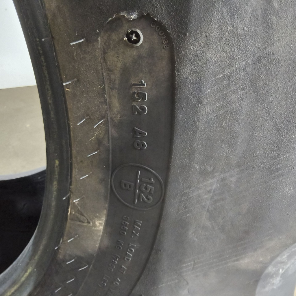 480/70R30 Goodyear Farm DT810 R-1W 152A8 80%