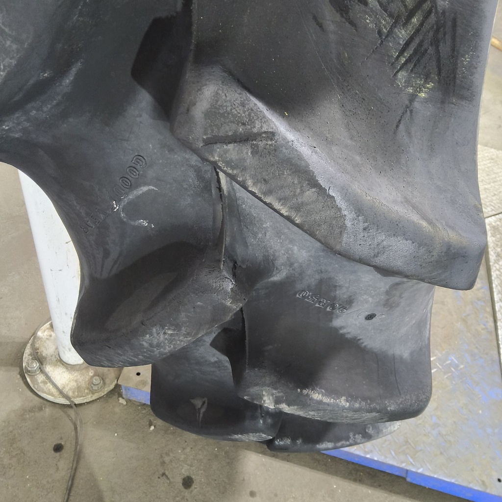 380/90R50 Goodyear Farm DT800 R-1W 151A8 80%