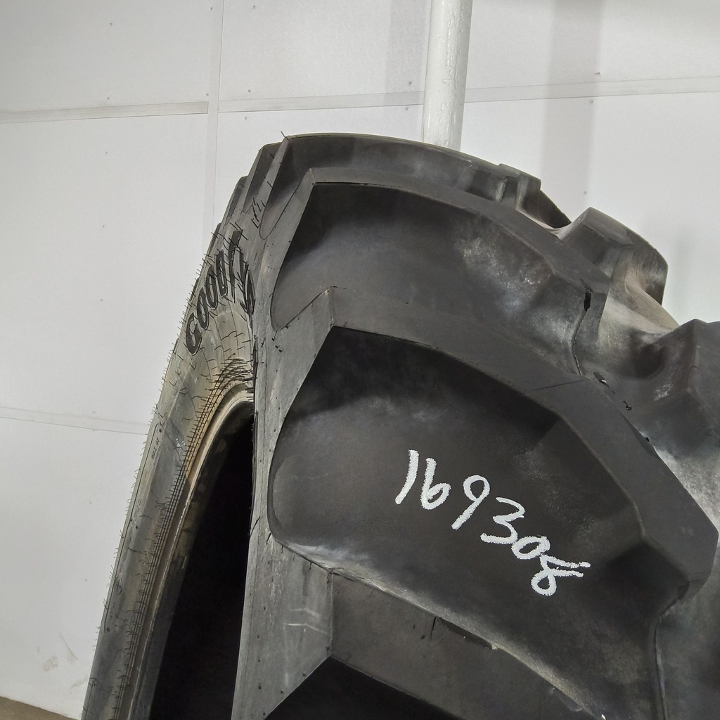 520/85R42 Goodyear Farm UltraTorque Radial R-1 157A8 90%