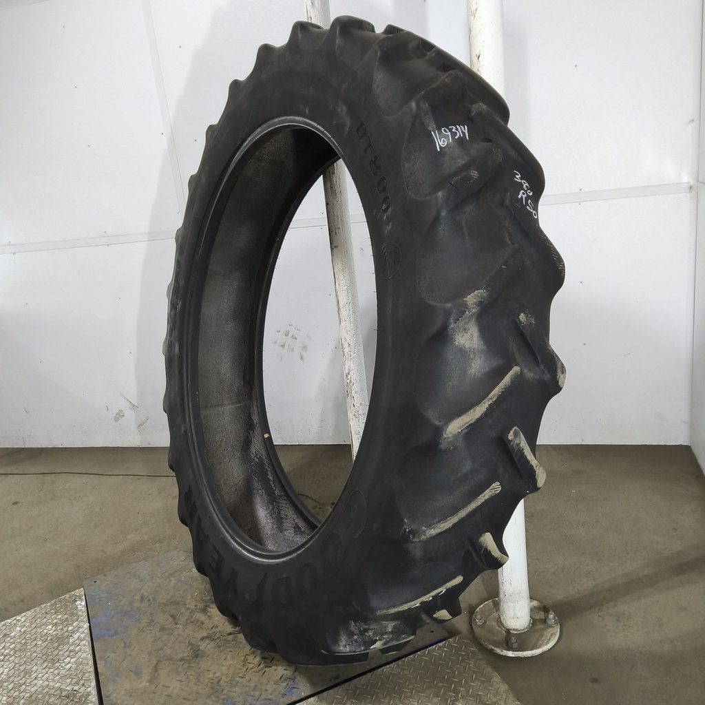 380/90R50 Goodyear Farm DT800 R-1W 151A8 45%