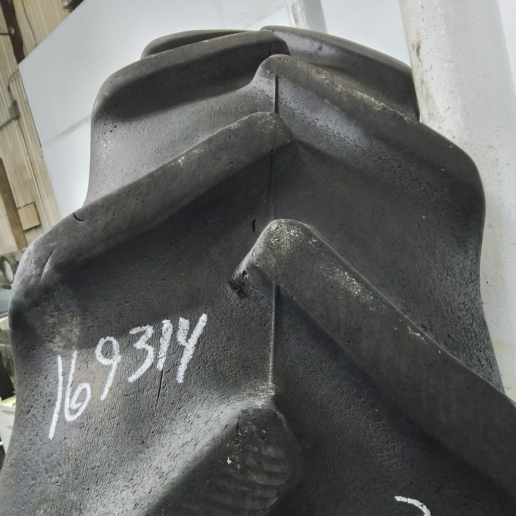 380/90R50 Goodyear Farm DT800 R-1W 151A8 45%