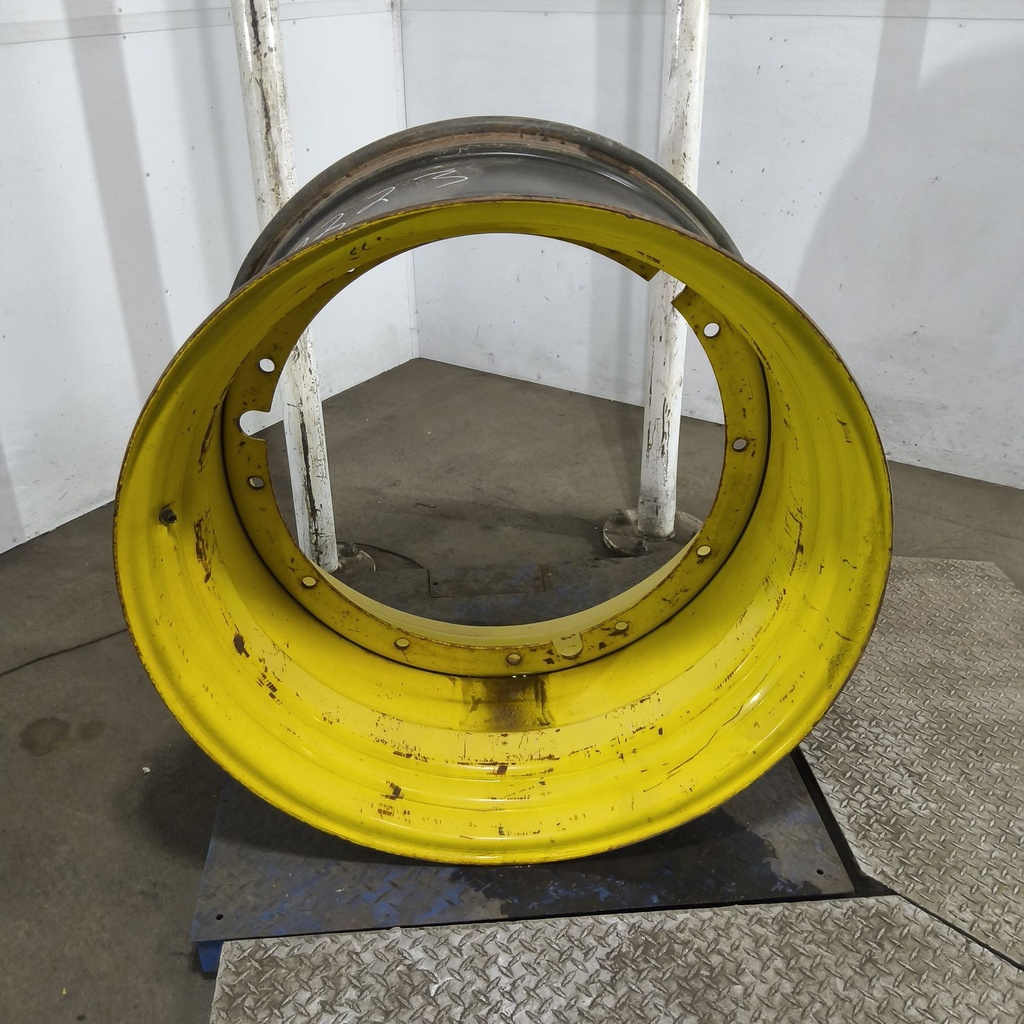 23"W x 38"D, John Deere Yellow 12-Hole Stub Disc , -3.5" Offset