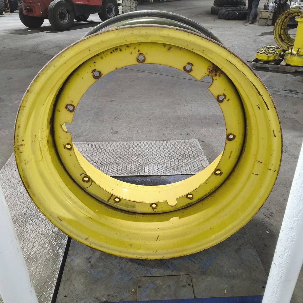 23"W x 42"D, John Deere Yellow 12-Hole Stub Disc , -3.5" Offset