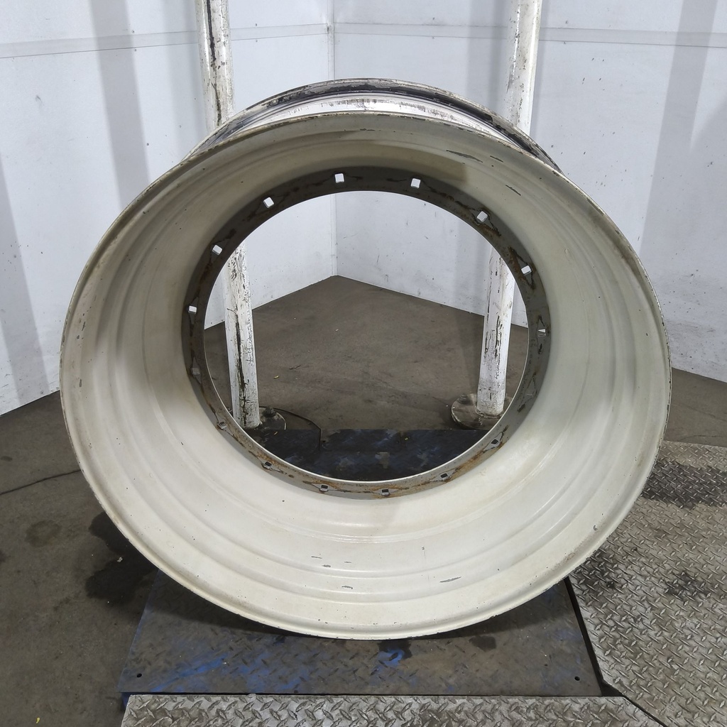 16"W x 42"D, Ford / New Holland White 16-Hole Stub Disc , 3.56" Offset