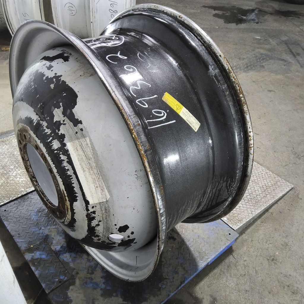 18"W x 42"D, Case IH Silver Mist 20-Hole Dolly Dual , -15.25" Offset