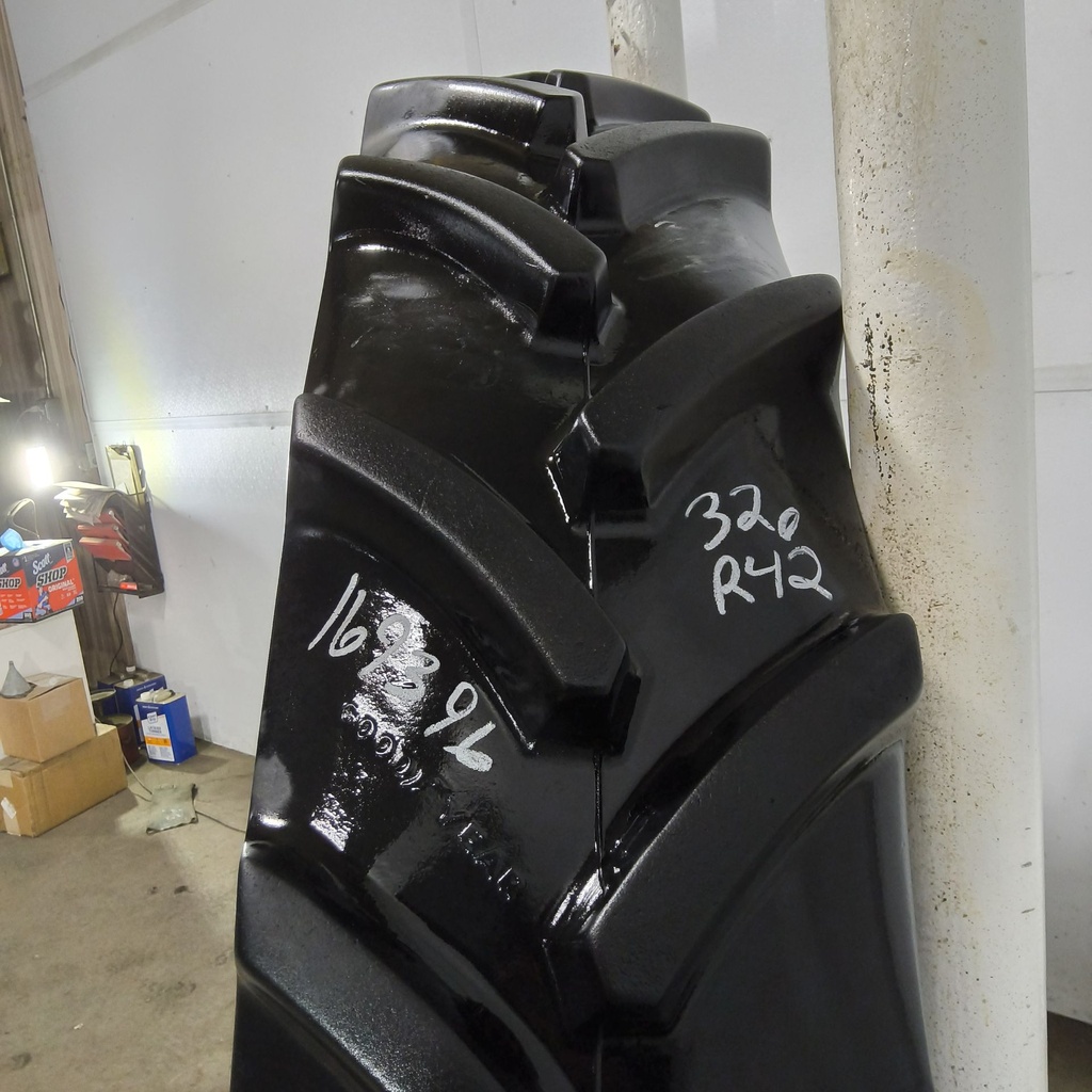 IF320/80R42 Goodyear Farm Optitrac R-1W 150D 65%