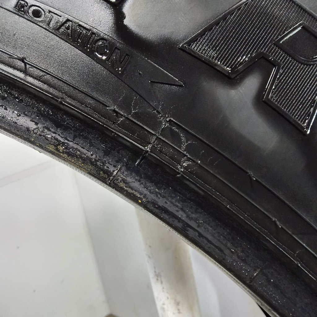 320/105R54 Goodyear Farm Optitrac R-1W 166D 75%