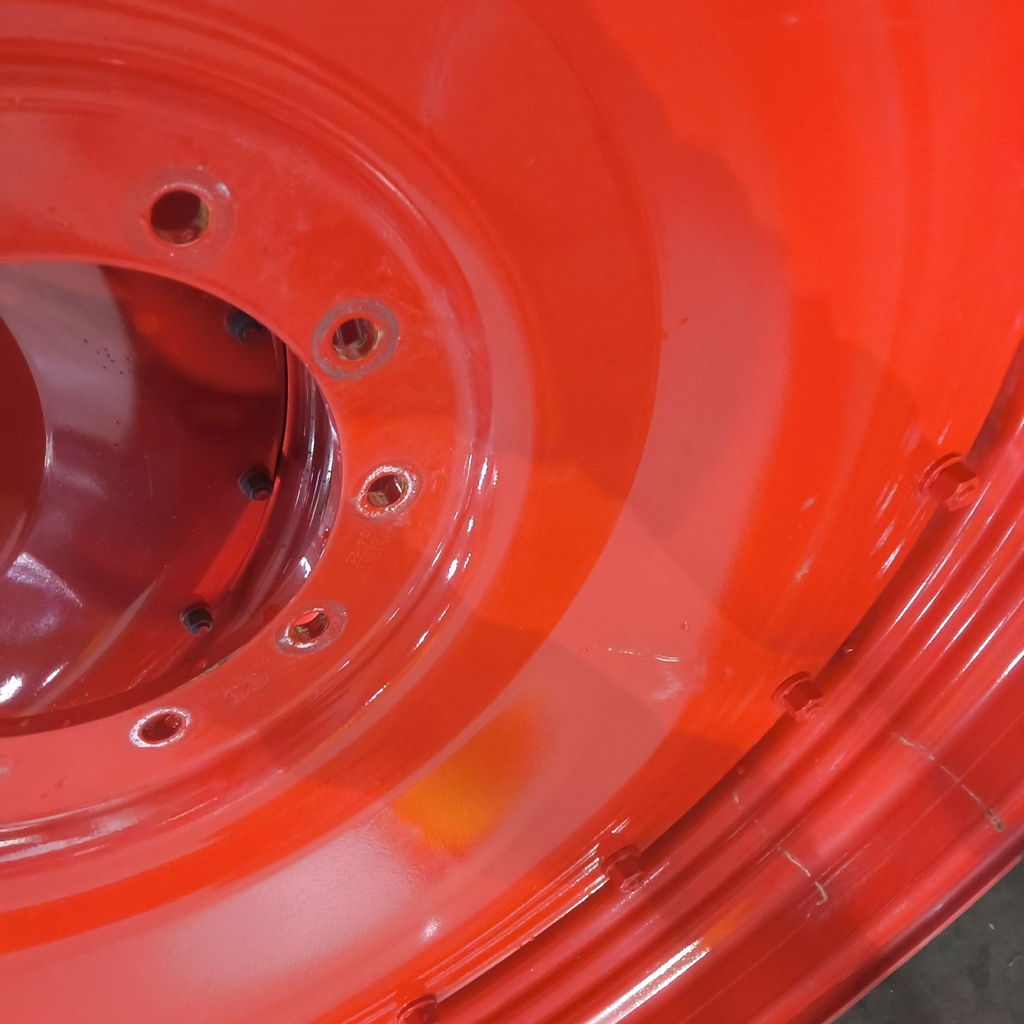 10-Hole Stub Disc Center for 46"-54" Rim, Fendt/Agco Red
