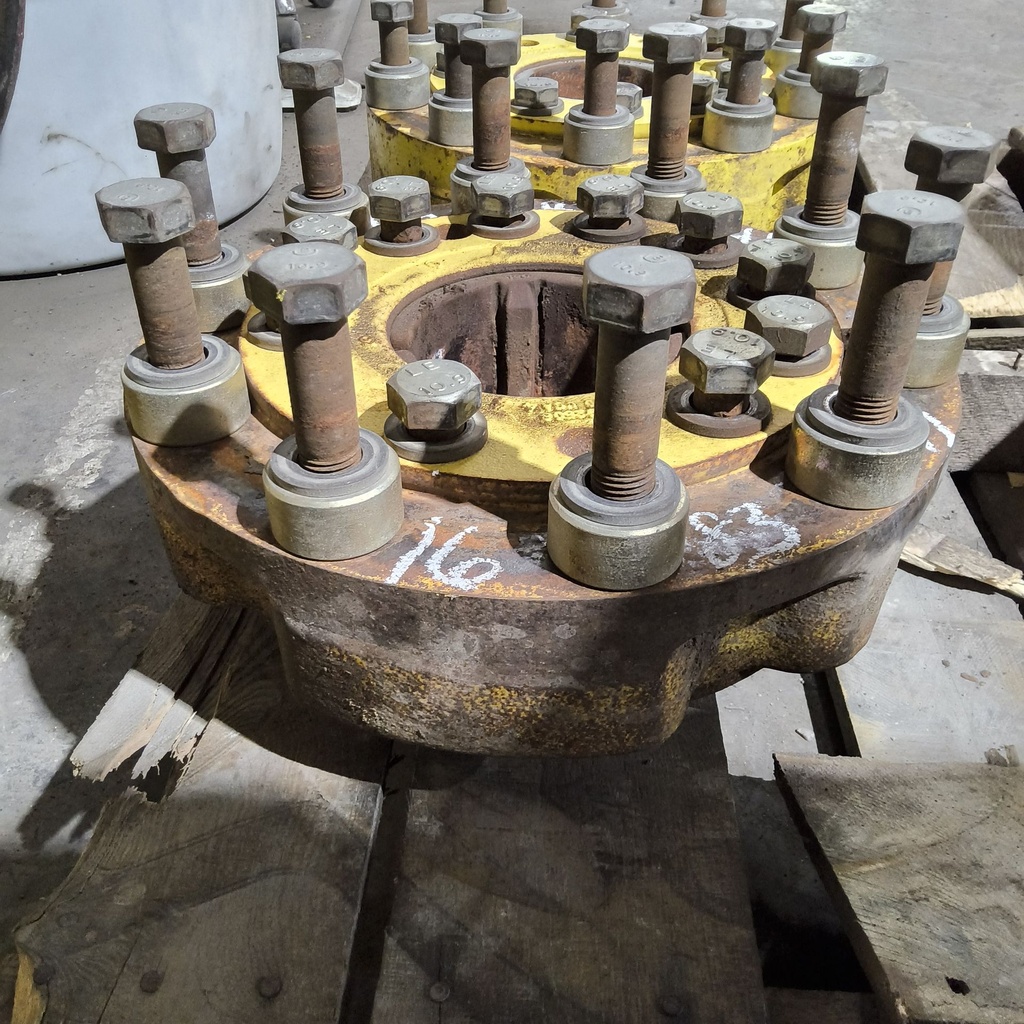 10-Hole Wedg-Lok OE Style, 4.72" (120.02mm) axle, John Deere Yellow
