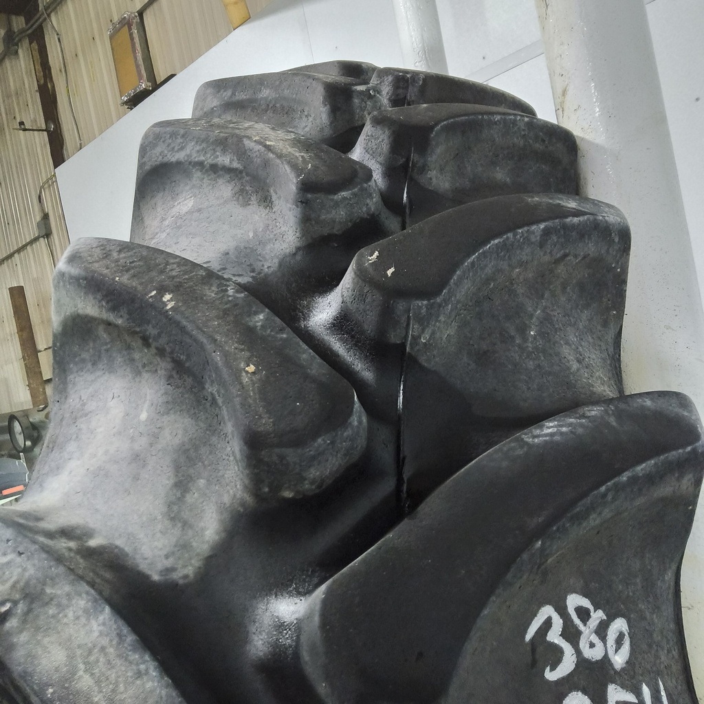 380/90R54 Firestone Radial 9000 R-1W 152A8/152B 80%