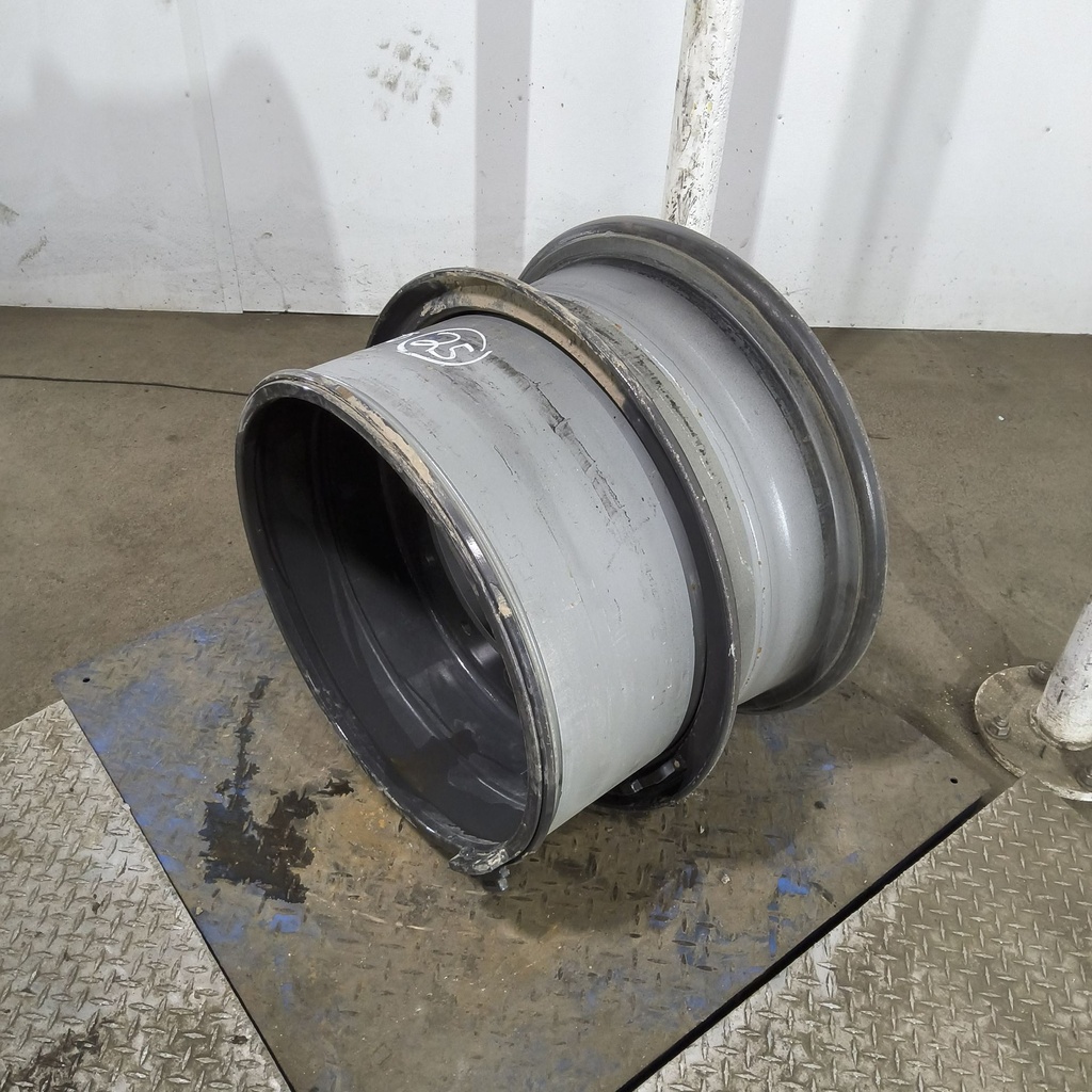 17"W x 25"D, Hagie Gray 12-Hole 3 Piece Formed Plate , 0.94" Offset