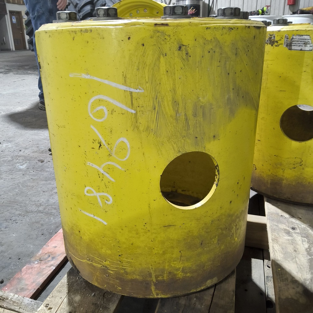 12 to 10-Hole 19.5"L Sprayer Extension, John Deere Yellow