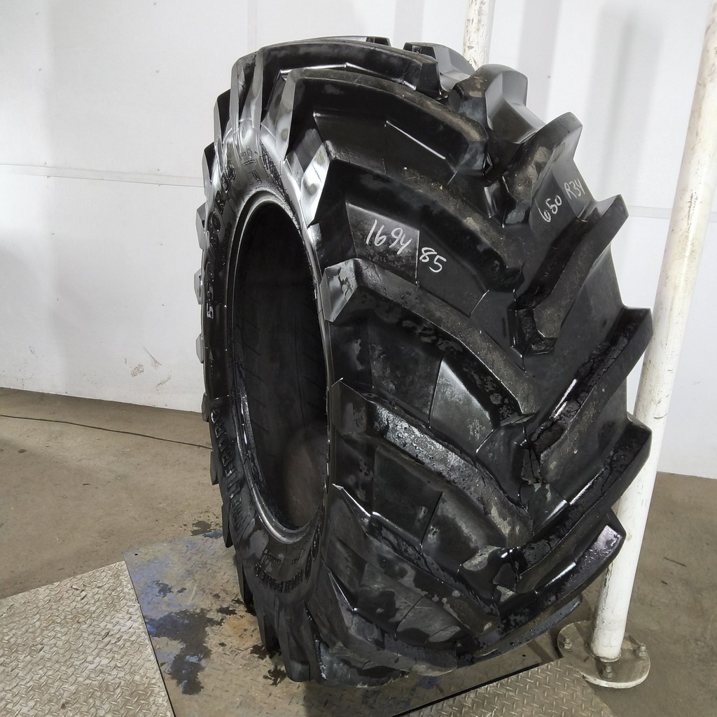 650/60R34 Trelleborg TM900 High Power R-1W 159D 85%