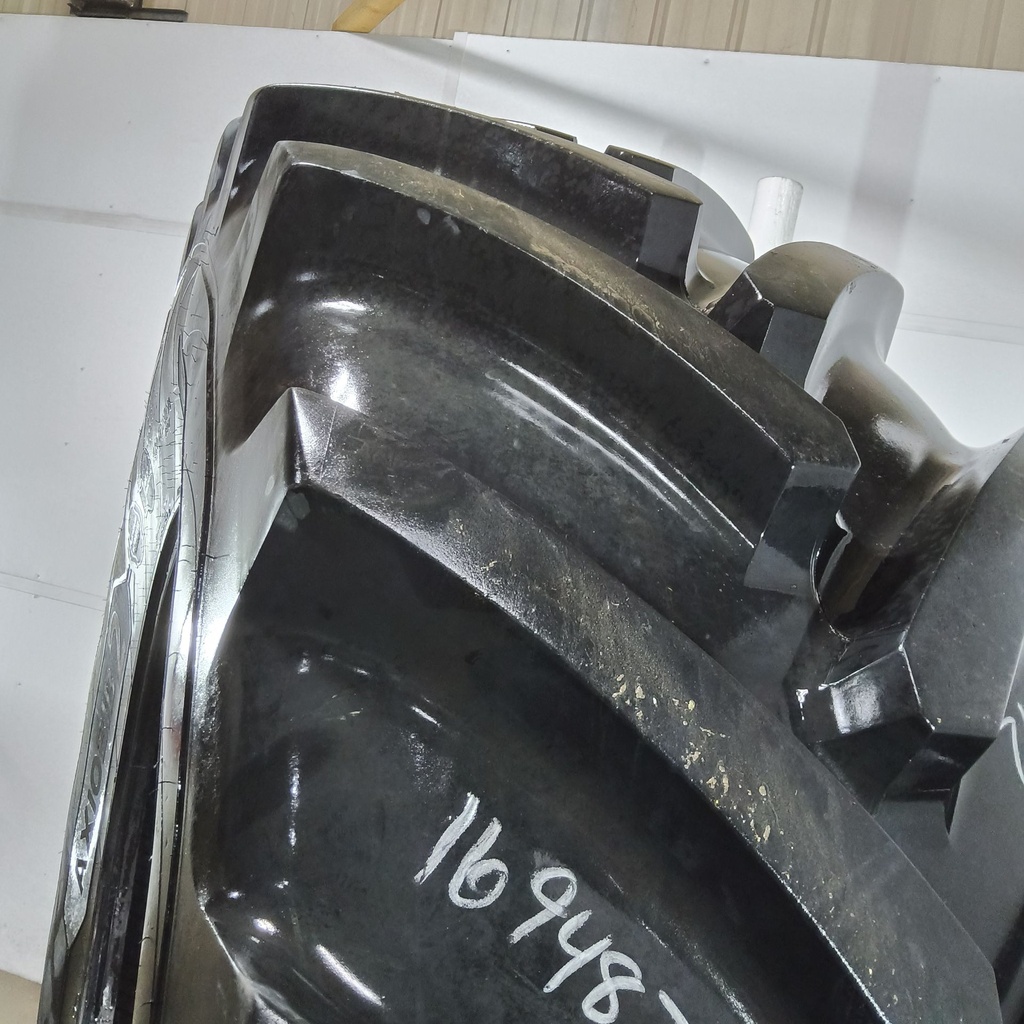 VF710/75R42 Michelin AxioBib 2 R-1W 184D 85%