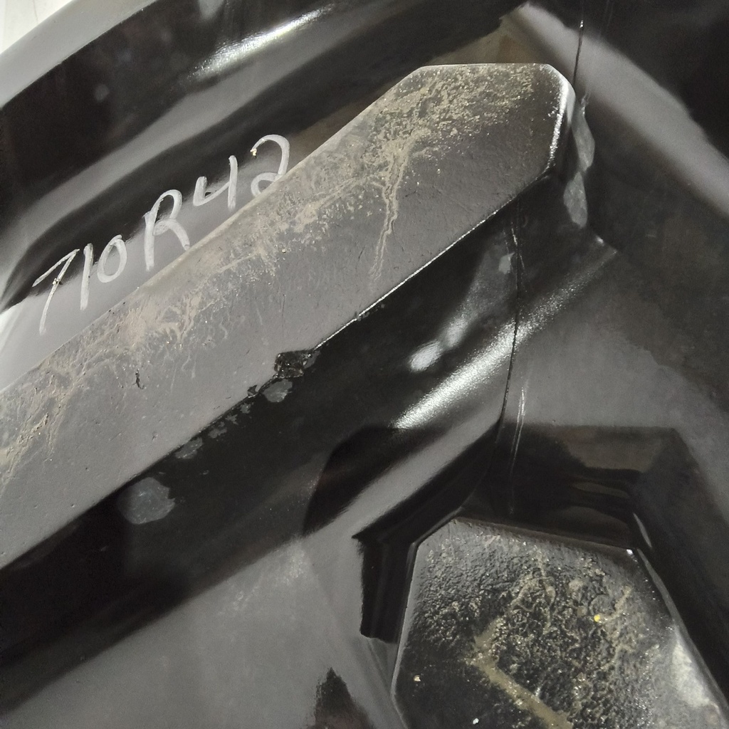 VF710/75R42 Michelin AxioBib 2 R-1W 184D 85%