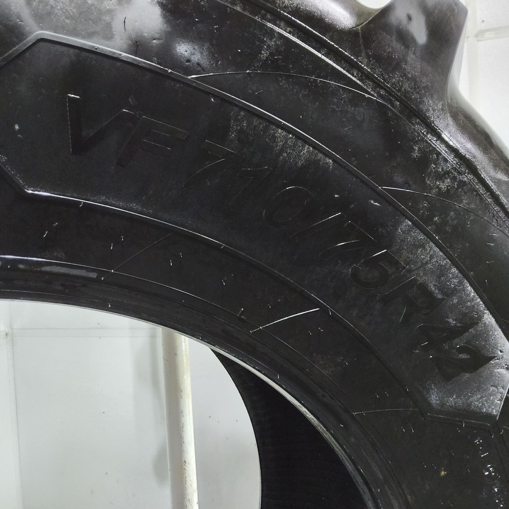 VF710/75R42 Michelin AxioBib 2 R-1W 184D 85%