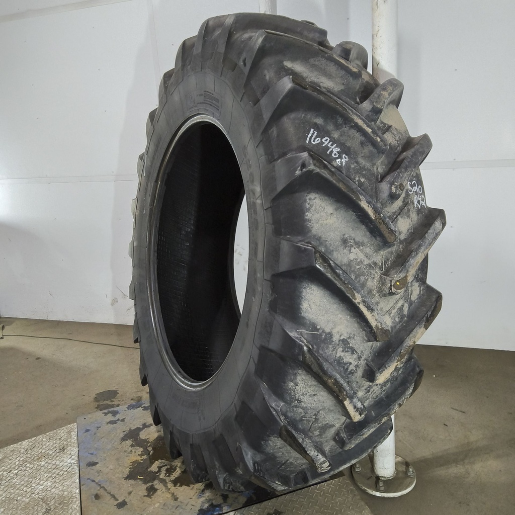 520/85R42 Michelin AgriBib R-1W 157B 80%