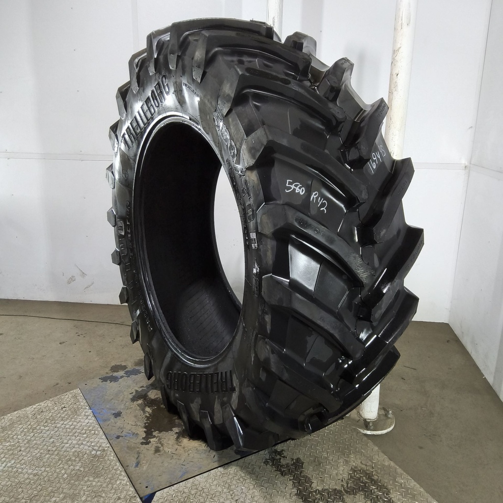 580/70R42 Trelleborg TM700 Progressive Traction R-1W 158D 99%