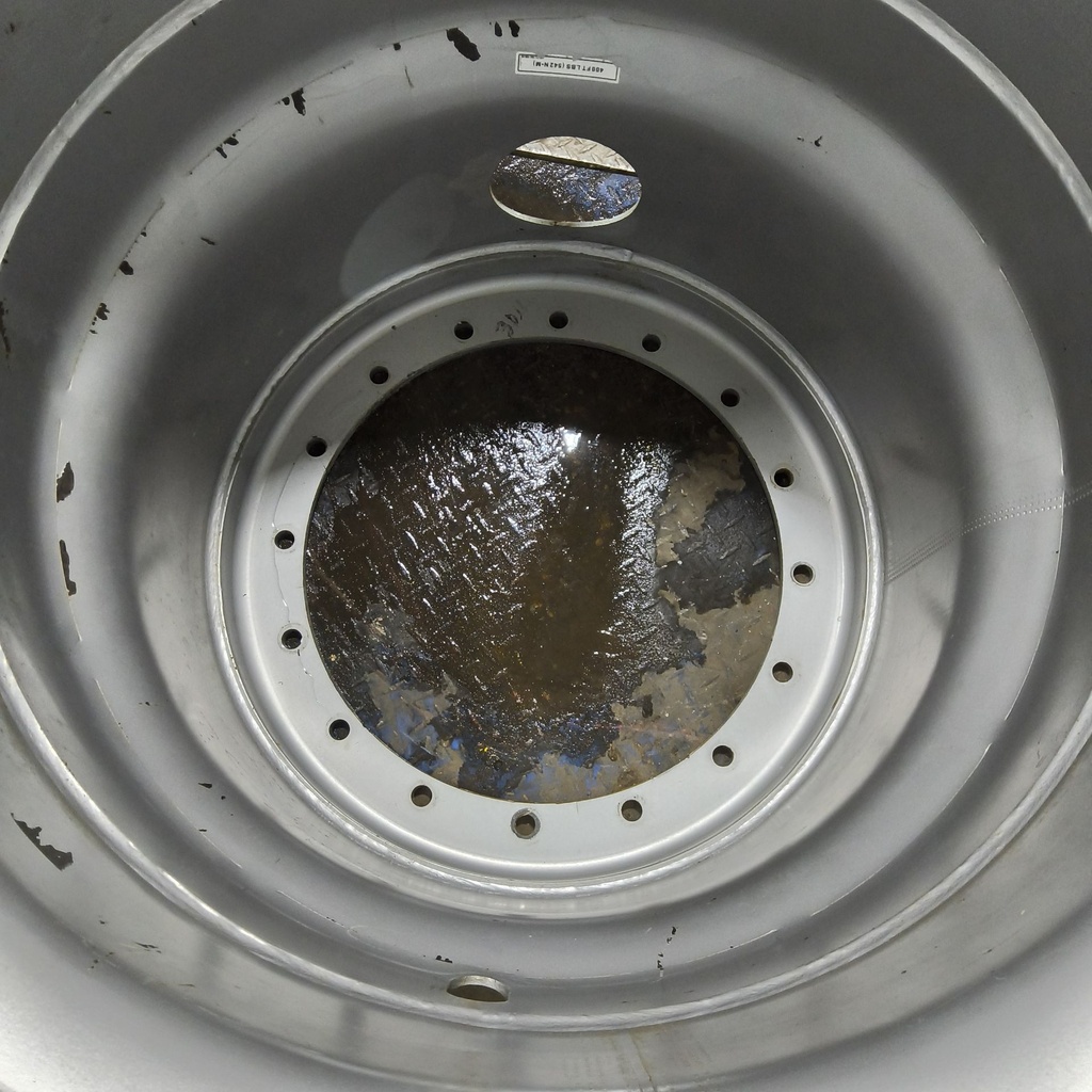 18"W x 42"D, Case IH Silver Mist 16-Hole Straddle Dual - Outside Dual