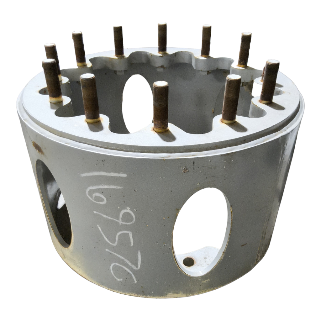 12-Hole 13.5"L FWD Spacer, Agco Corp Gray