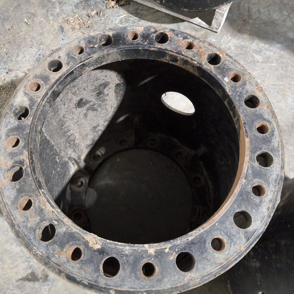 12-Hole 22"L FWD Spacer, Black