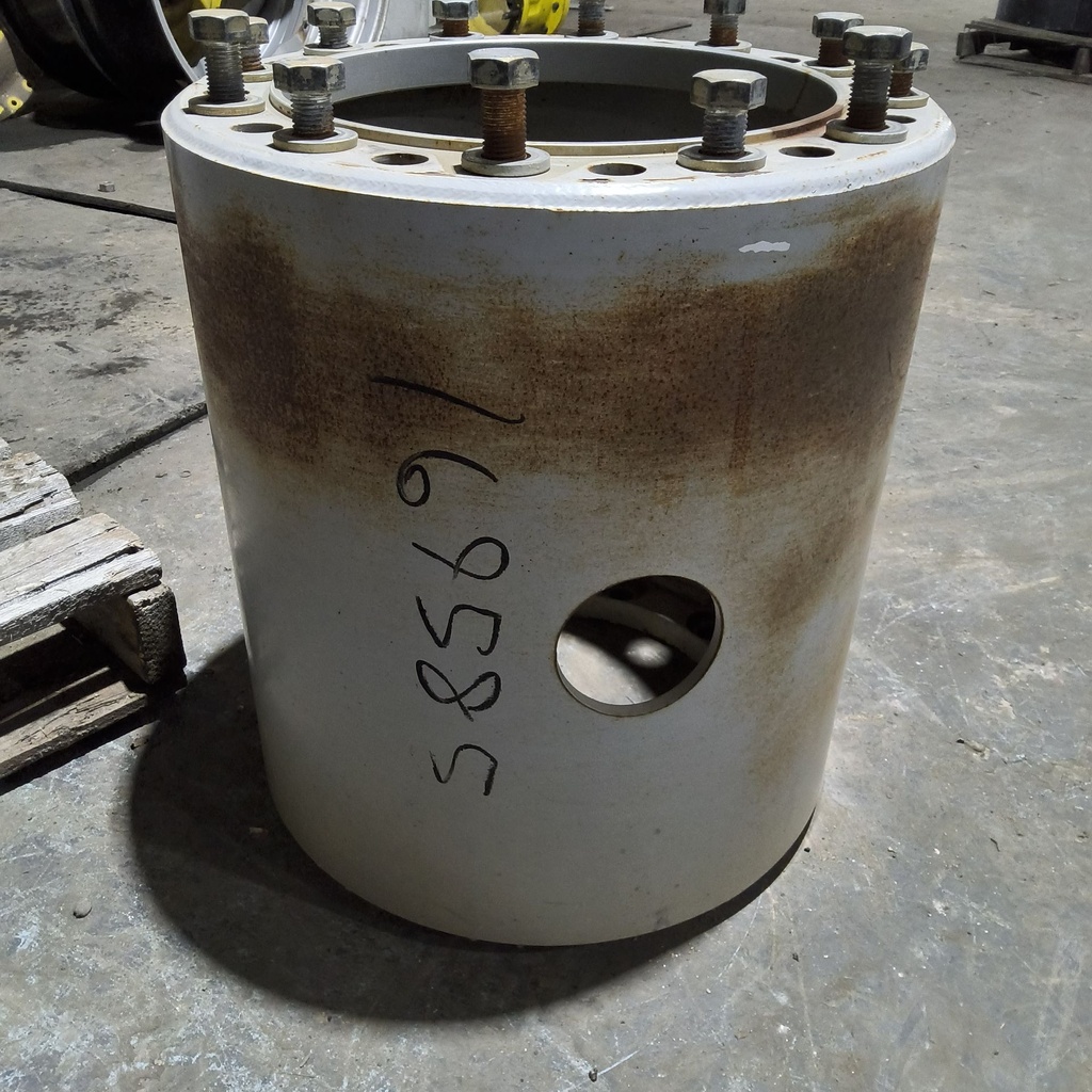 12 to 12-Hole 22"L FWD Spacer, Agco Corp Gray