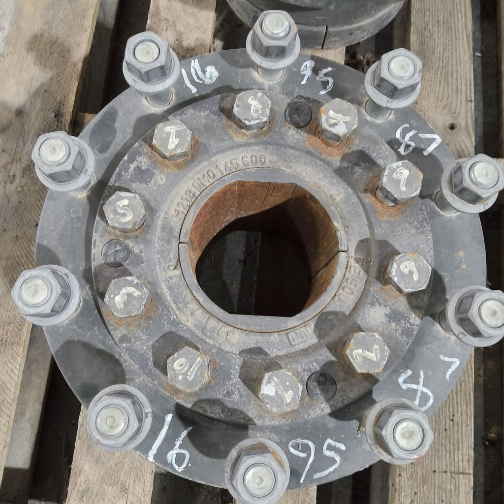 10-Hole Wedg-Lok OE Style, 4.92" (125mm) axle, Agco Corp Gray