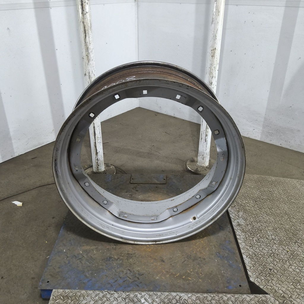 15"W x 34"D, Case IH Silver Mist 8-Hole Waffle Wheel (Groups of 2 bolts)
