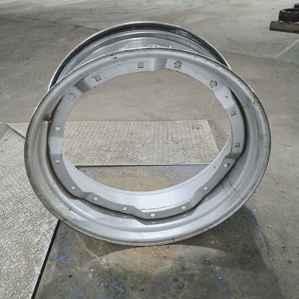 13"W x 34"D, Case IH Silver Mist 8-Hole Waffle Wheel (Groups of 2 bolts)