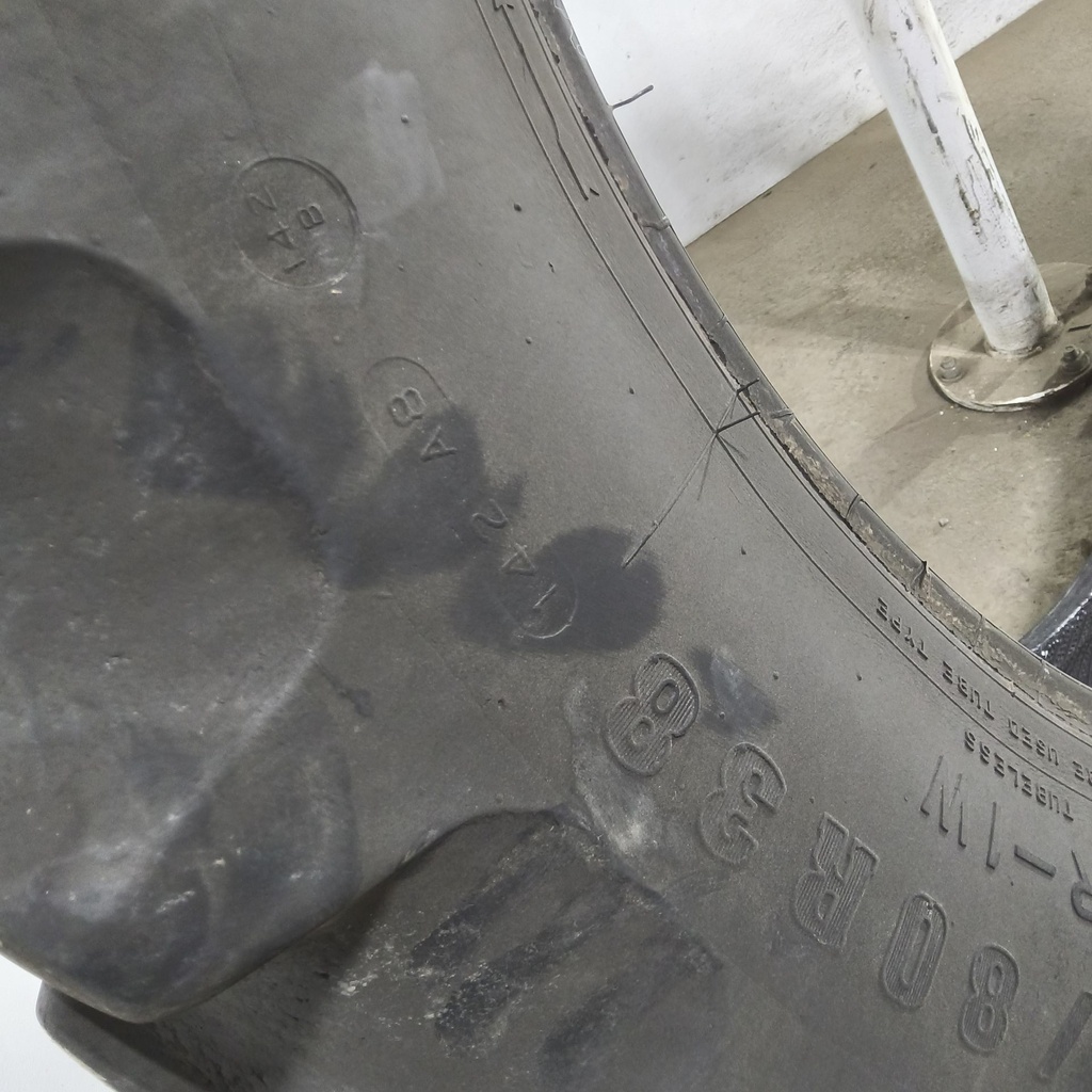 380/80R38 Firestone Radial All Traction DT R-1W 142A8 60%