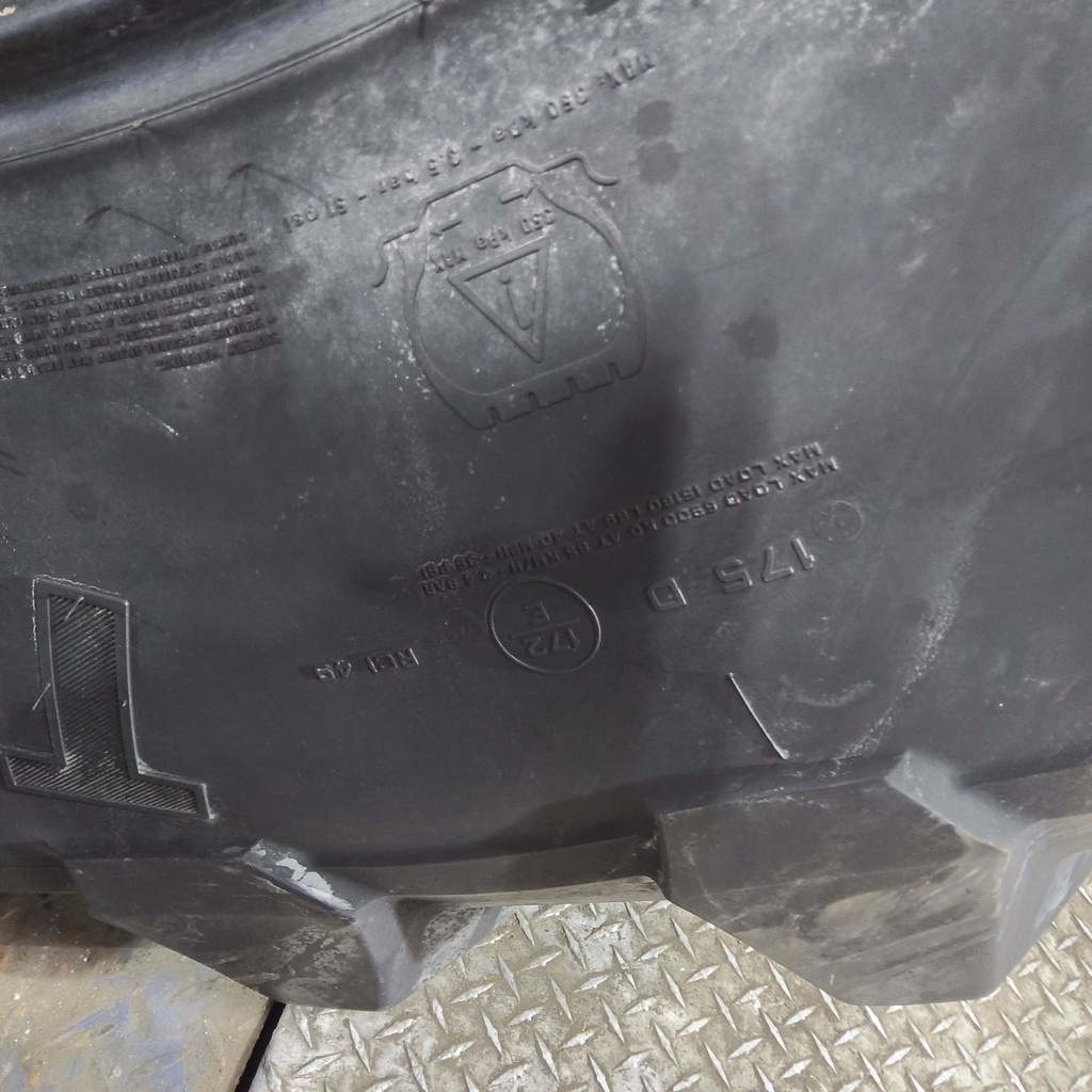 710/75R42 Trelleborg TM900 High Power R-1W 175D 80%