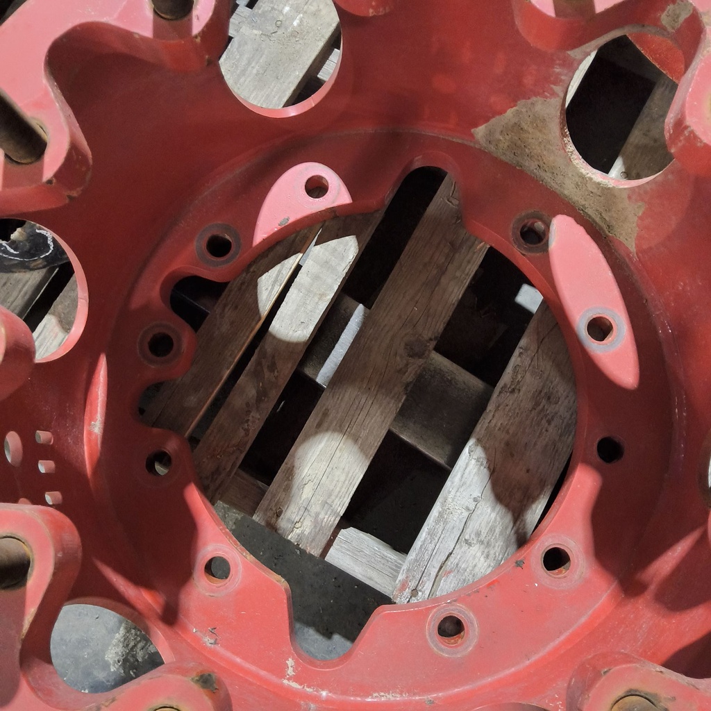 10 to 12-Hole 13.5"L FWD Spacer, Fendt/Agco Red