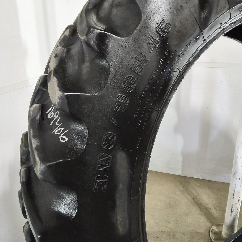 380/90R46 Firestone Radial 9000 R-1W 152B 70%