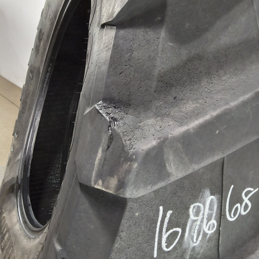 900/60R42 Trelleborg TM900 High Power R-1W 180D 75%