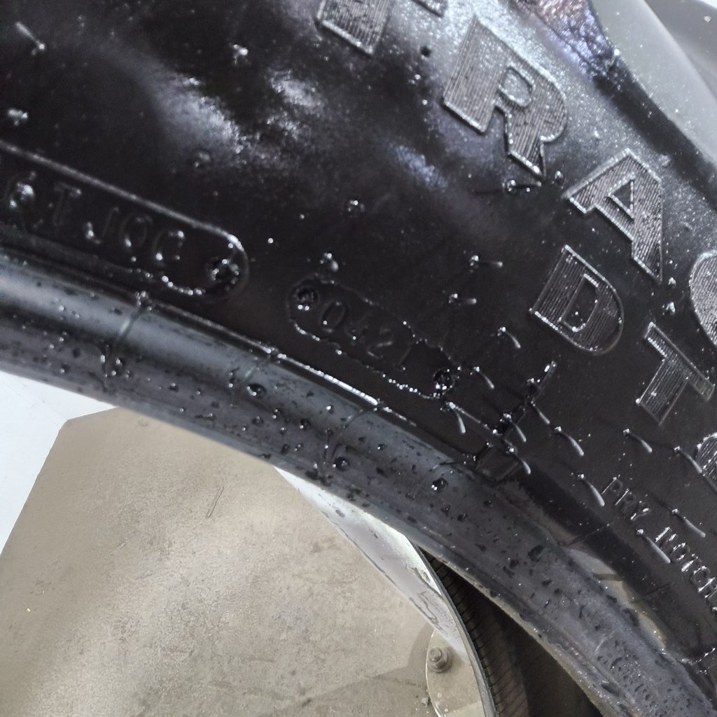 320/85R38 Goodyear Farm DT800 Super Traction R-1W 143A8 80%