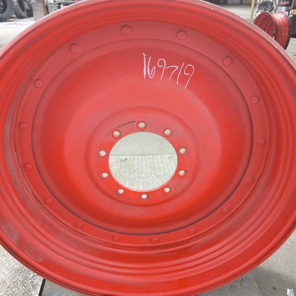 10-Hole Stub Disc Center for 46"-54" Rim, Fendt/Agco Red