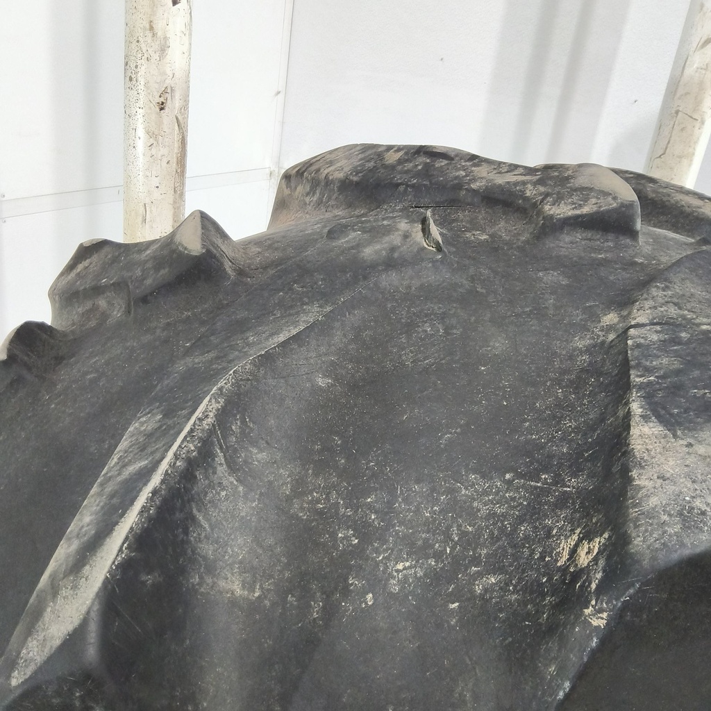 28L-26 Goodyear Farm Special Sure Grip TD8 R-2 H (16 Ply), 30%