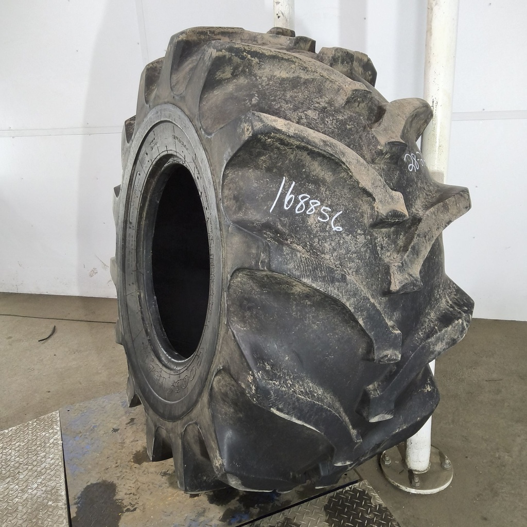 28L-26 Goodyear Farm Special Sure Grip TD8 R-2 H (16 Ply), 35%