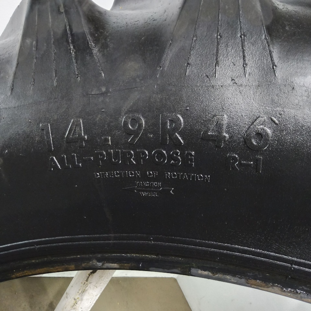 14.9R46 Titan Farm Hi Traction Lug Radial R-1 142A8 60%