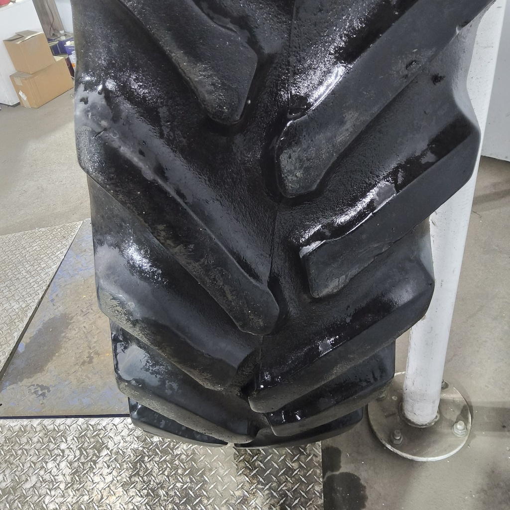 14.9R46 Titan Farm Hi Traction Lug Radial R-1 142B 60%