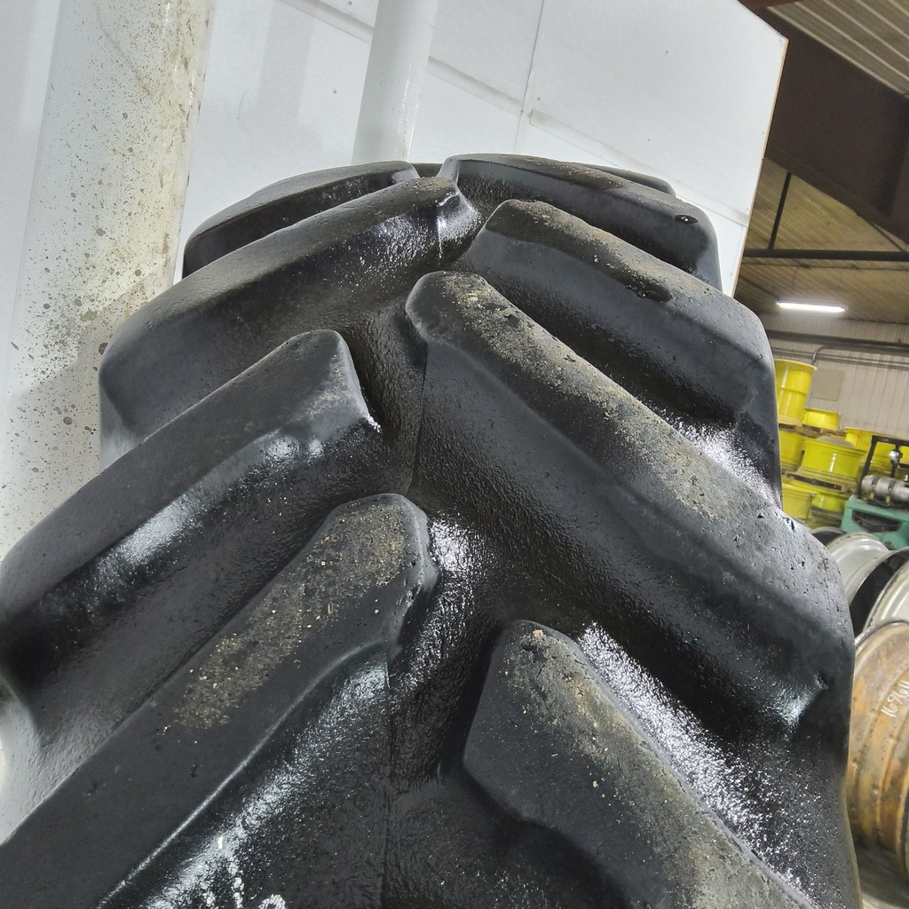 14.9R46 Titan Farm Hi Traction Lug Radial R-1 142B 60%