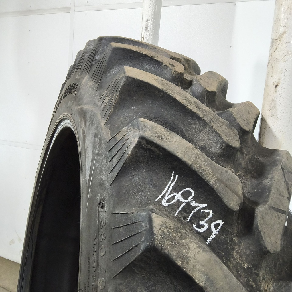 380/90R46 Titan Farm Hi Traction Lug Radial R-1 156B 70%