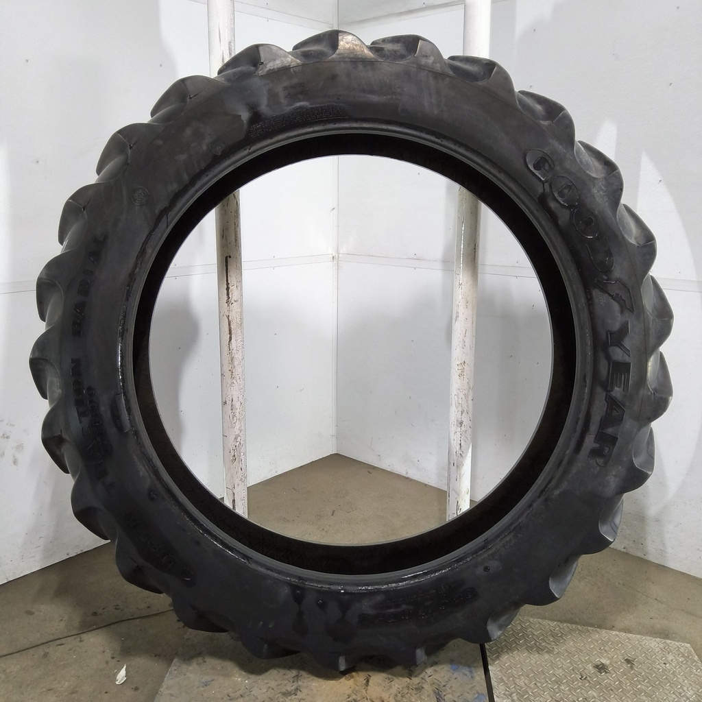 380/90R54 Goodyear Farm DT800 Super Traction R-1W 152A8 65%