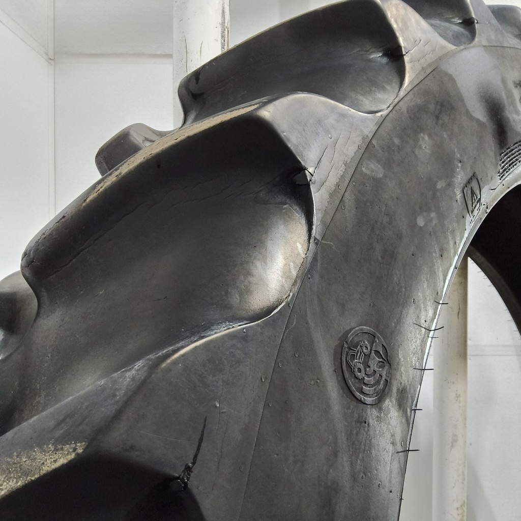 380/90R54 Goodyear Farm DT800 Super Traction R-1W 152A8 65%