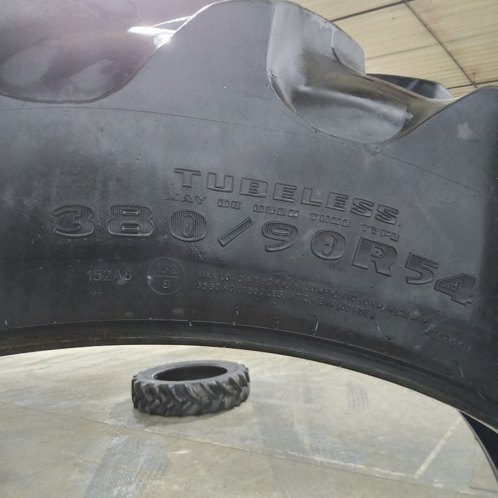 380/90R54 Goodyear Farm DT800 Super Traction R-1W 152A8 65%