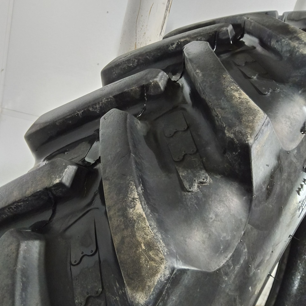 380/90R54 BKT Tires Agrimax RT 945 R-1W 158A8 70%