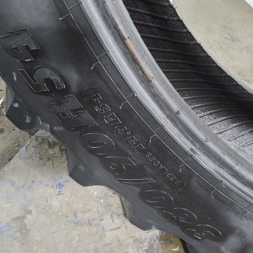 380/90R54 BKT Tires Agrimax RT 945 R-1W 158A8 70%