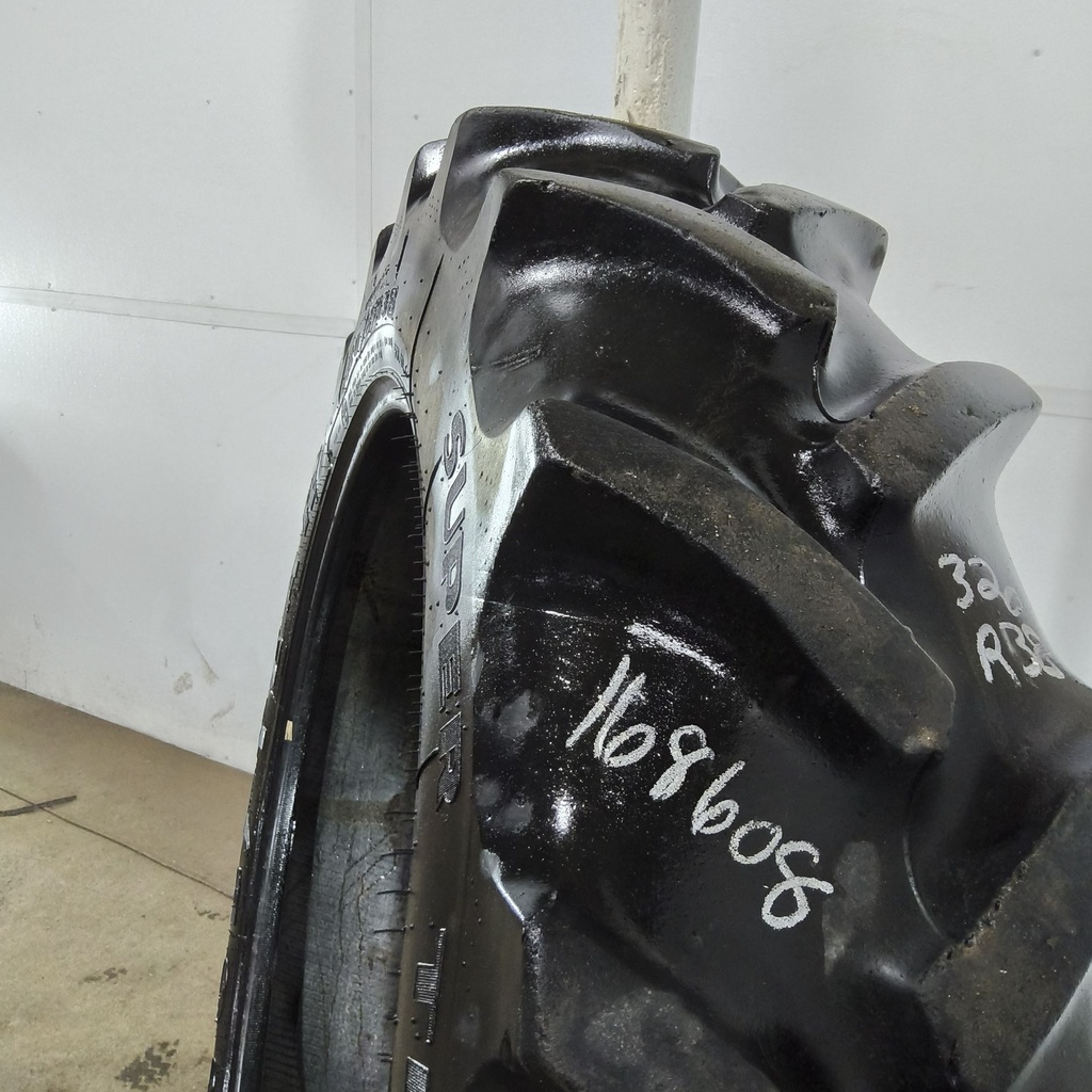 320/85R38 Goodyear Farm DT800 Super Traction R-1W 143A8 50%