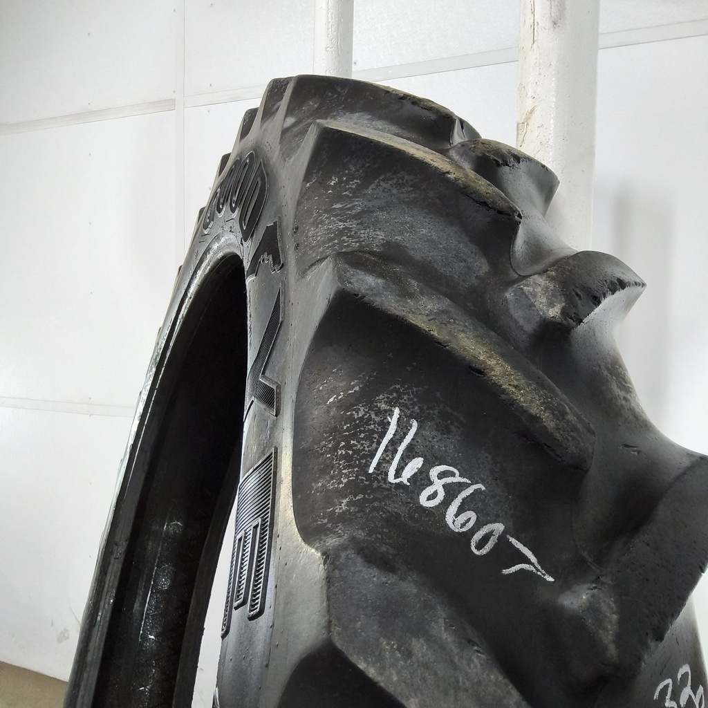 320/90R54 Goodyear Farm DT800 Super Traction R-1W 149A8 45%