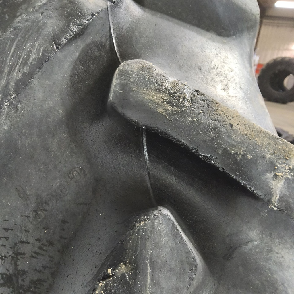 320/90R54 Goodyear Farm DT800 Super Traction R-1W 149A8 45%